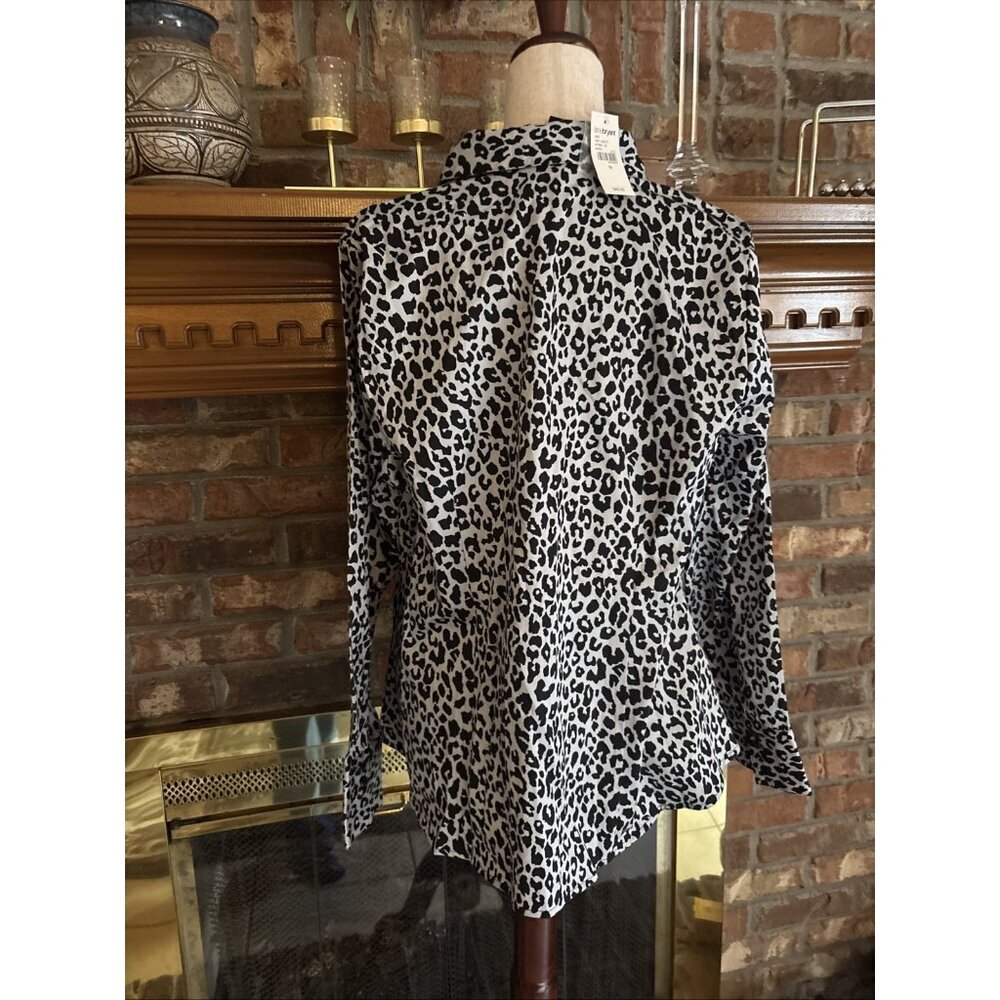 lane Bryant gray Animal Brunt Blouse Size 18 NWT - Picture 3 of 6
